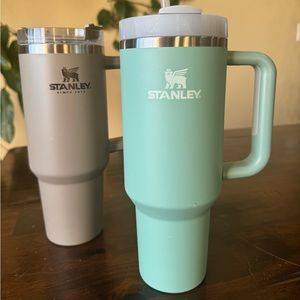 TWO FOR ONE!! THE QUENCHER H2.0 FLOWSTATE™ TUMBLER | 40 OZ